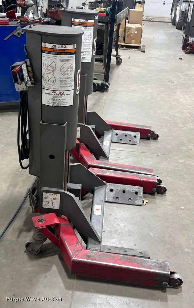 image for item JU9848 (2) Gray WL-20 wheel lift systems