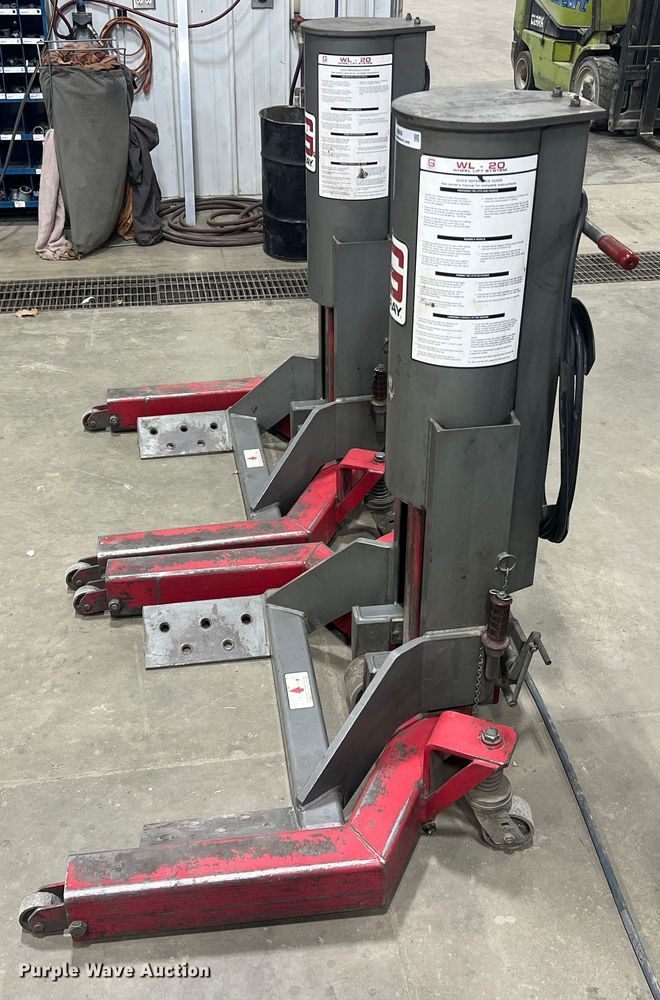 image for item JU9848 (2) Gray WL-20 wheel lift systems