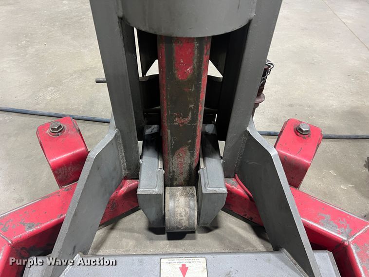 image for item JU9848 (2) Gray WL-20 wheel lift systems