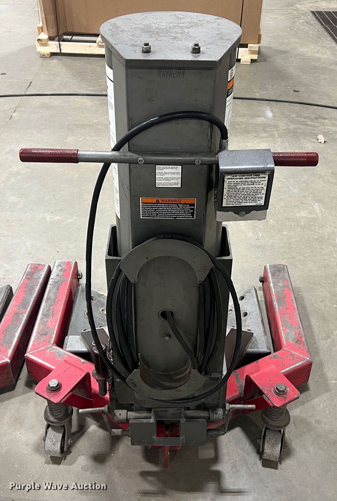 image for item JU9848 (2) Gray WL-20 wheel lift systems