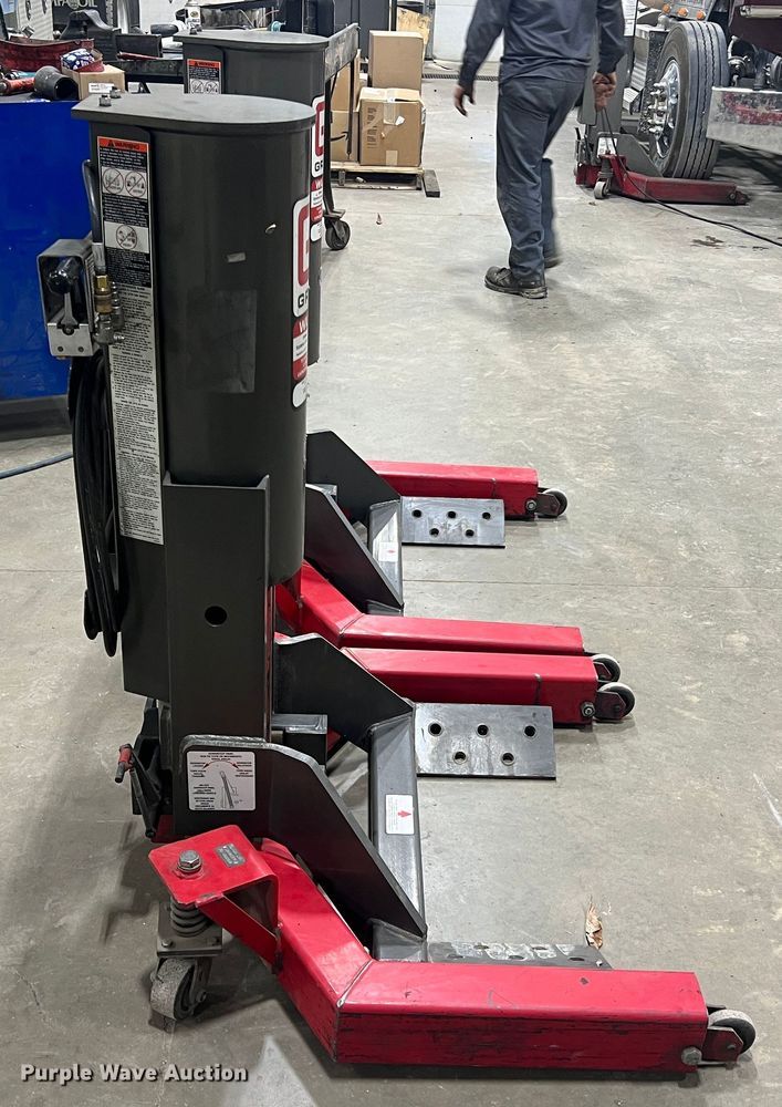 image for item JU9849 (2) Gray WL-20 wheel lift systems