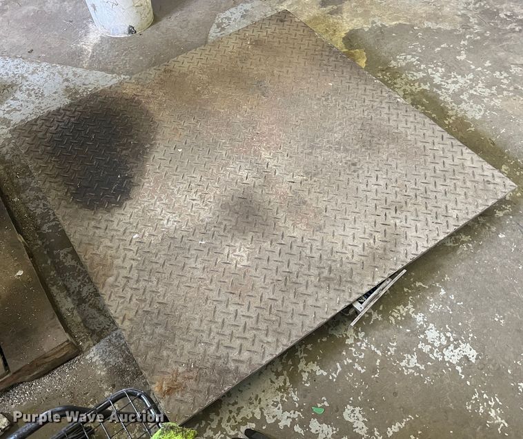 image for item JU9851 Optima OP-900A-01  scale