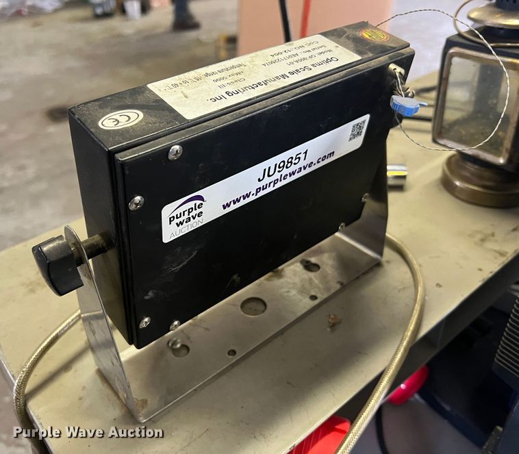 image for item JU9851 Optima OP-900A-01  scale