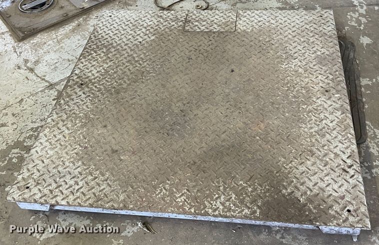 image for item JU9852 Storm 205  scale