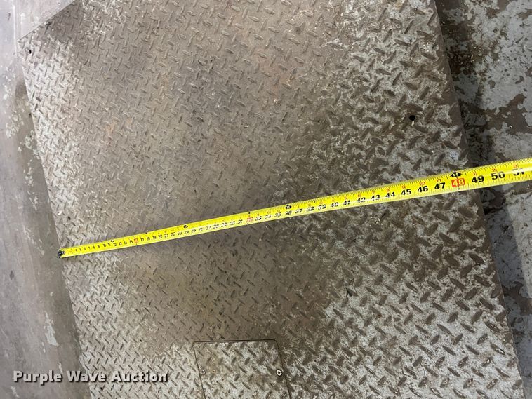 image for item JU9852 Storm 205  scale