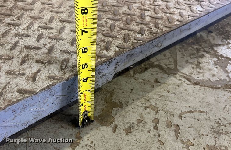 image for item JU9852 Storm 205  scale