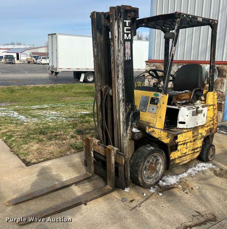 image for item JU9856 TCM FCG15N7T  forklift