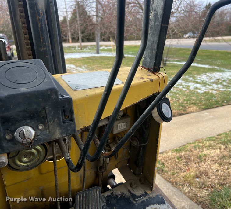 image for item JU9856 TCM FCG15N7T  forklift