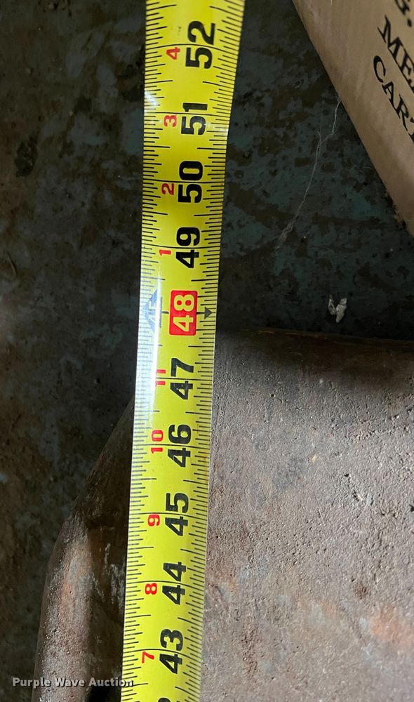 image for item JU9857 Yale  pallet jack