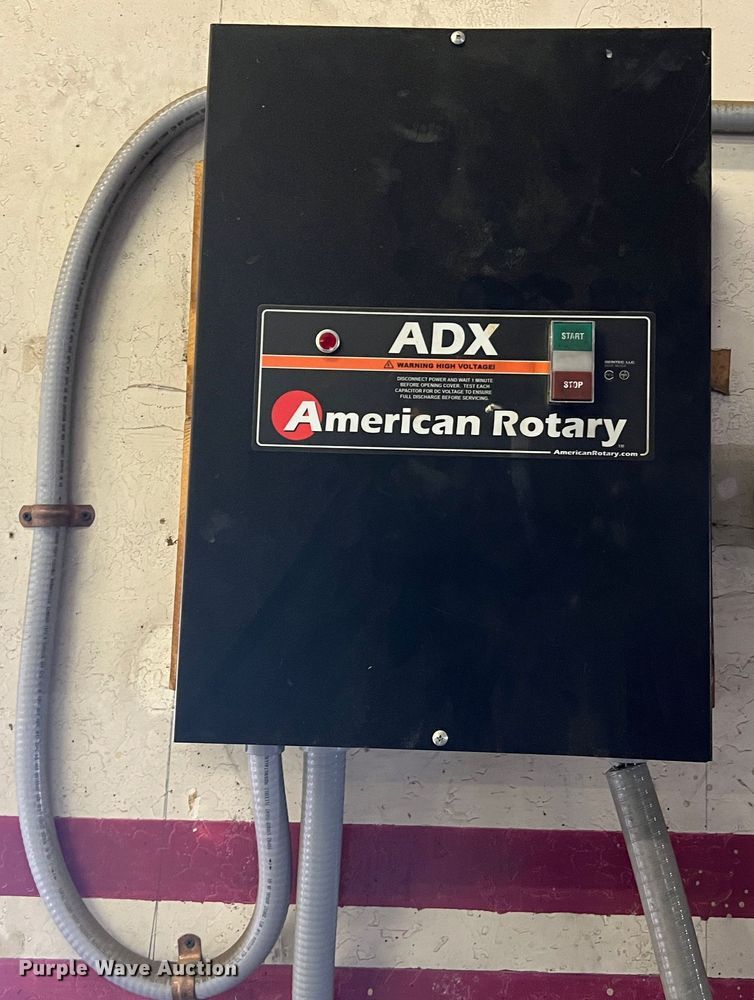 image for item JU9859 Selco Balers VI-5  recycling baler