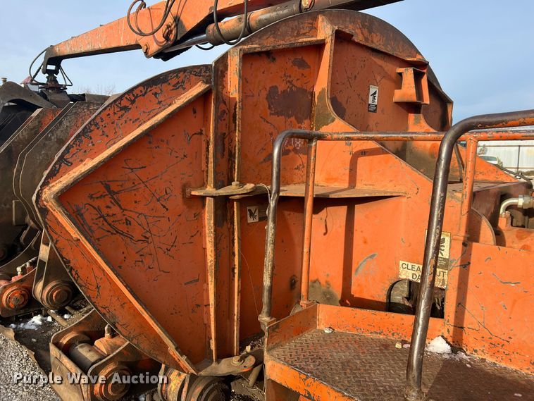 image for item JU9862 2006 Al-jon 580CL  car crusher