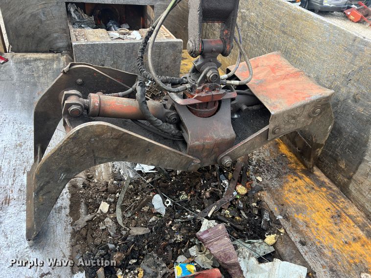 image for item JU9862 2006 Al-jon 580CL  car crusher