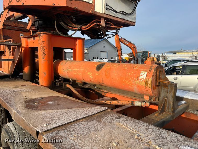 image for item JU9862 2006 Al-jon 580CL  car crusher