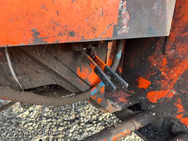 image for item JU9862 2006 Al-jon 580CL  car crusher