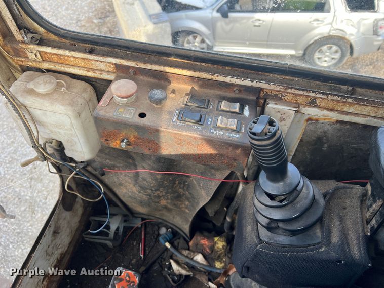 image for item JU9862 2006 Al-jon 580CL  car crusher