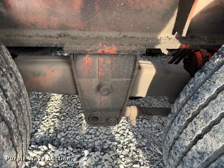 image for item JU9862 2006 Al-jon 580CL  car crusher