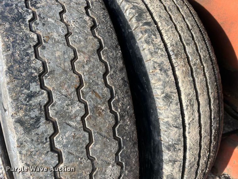 image for item JU9862 2006 Al-jon 580CL  car crusher