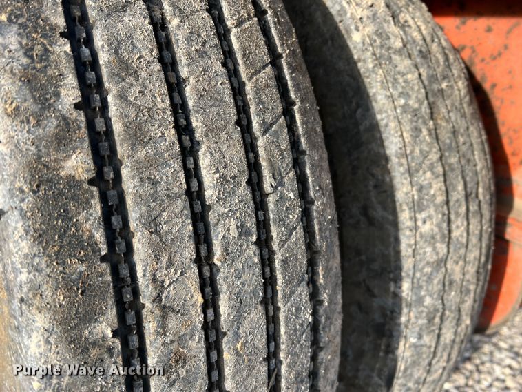 image for item JU9862 2006 Al-jon 580CL  car crusher