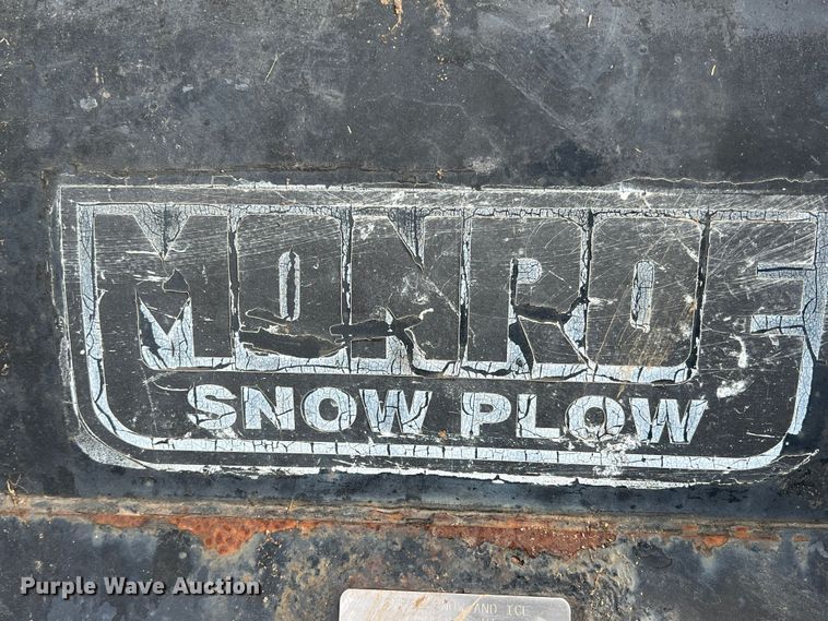 image for item JV9474 Monroe  snow plow