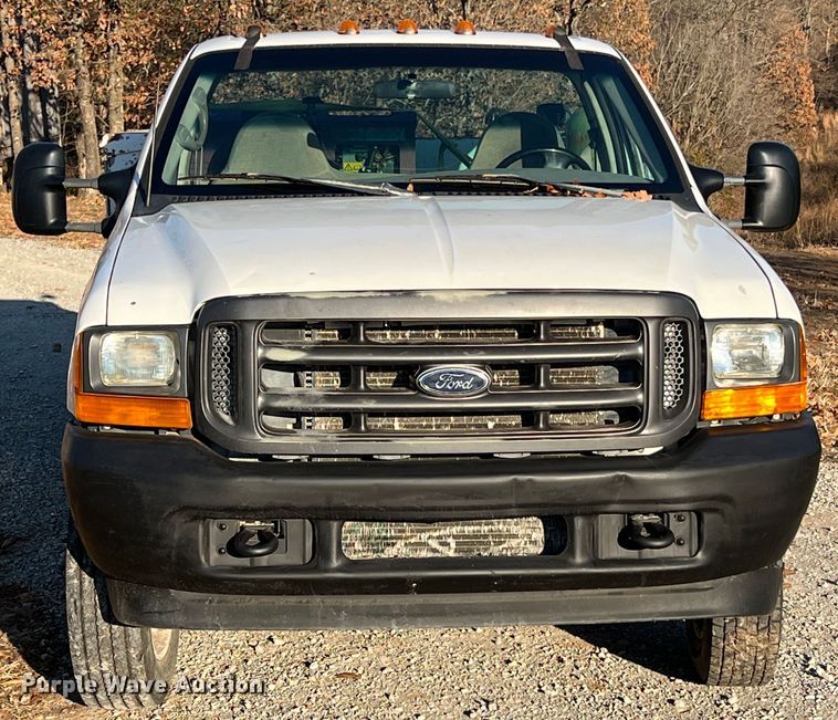 image for item JV9488 2001 Ford F450 Super Duty  utility / service truck