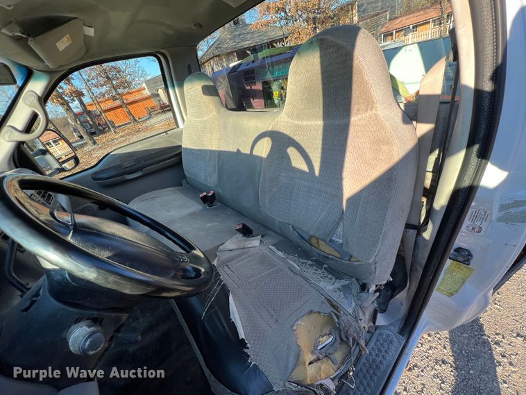 image for item JV9488 2001 Ford F450 Super Duty  utility / service truck