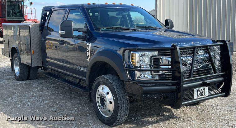 image for item JV9499 2019 Ford F450 Super Duty XLT  utility / service truck