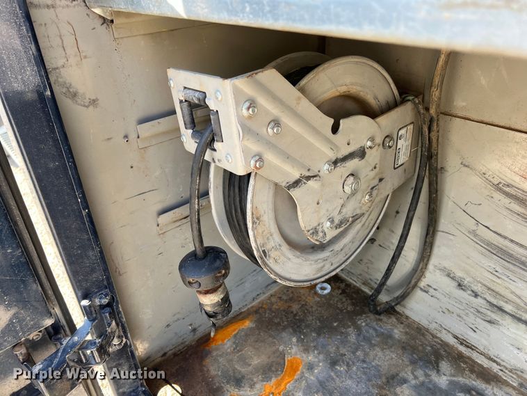 image for item JV9499 2019 Ford F450 Super Duty XLT  utility / service truck