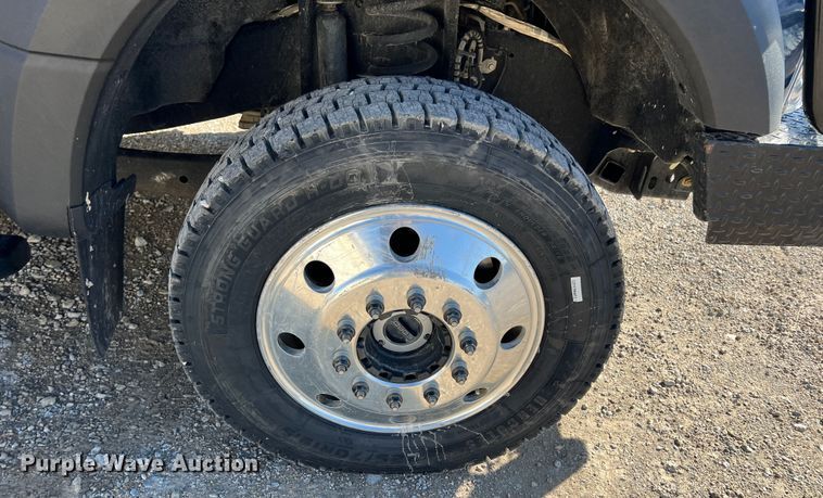 image for item JV9499 2019 Ford F450 Super Duty XLT  utility / service truck