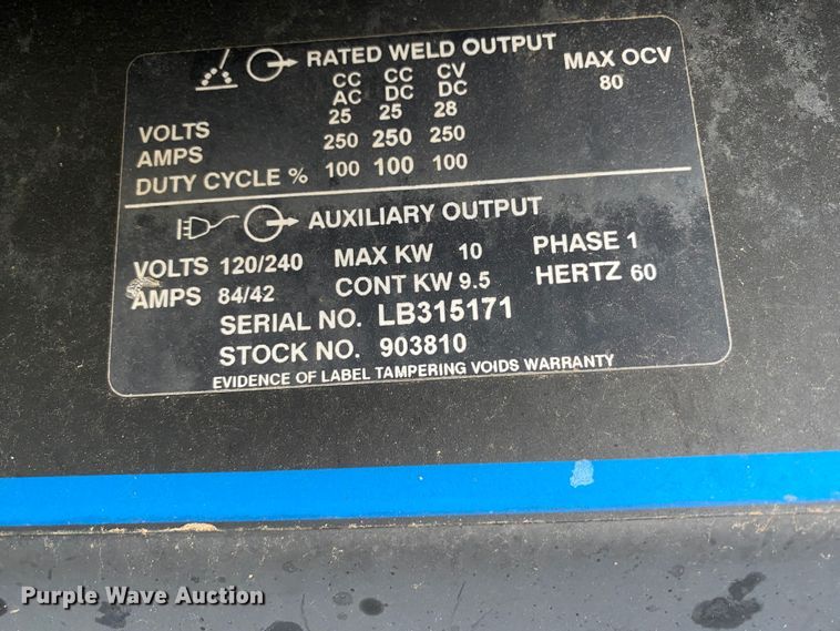 image for item JW9274 Miller Bobcat 250 NT  welder/generator