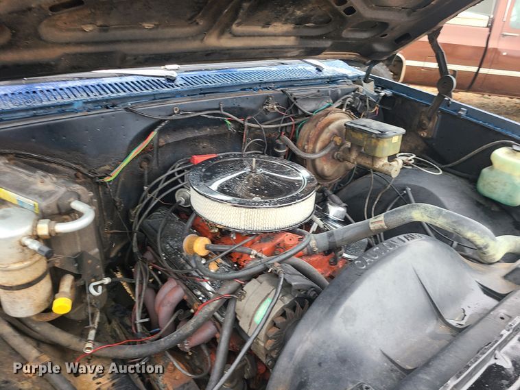 image for item JW9861 1983 Chevrolet K10  pickup truck