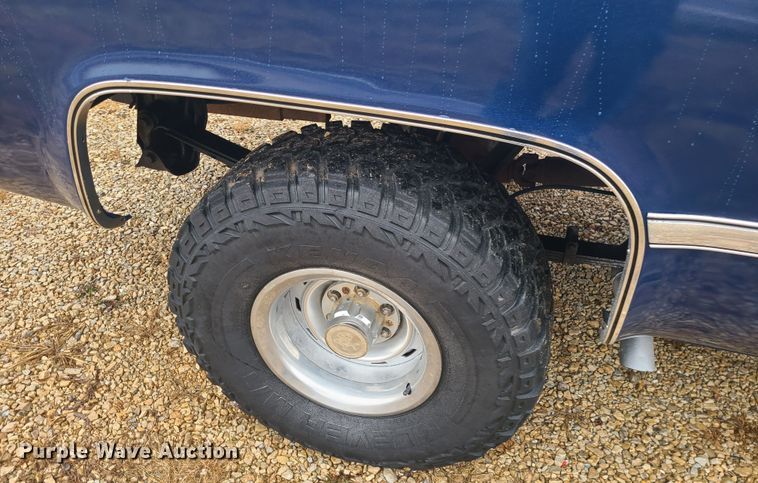 image for item JW9861 1983 Chevrolet K10  pickup truck