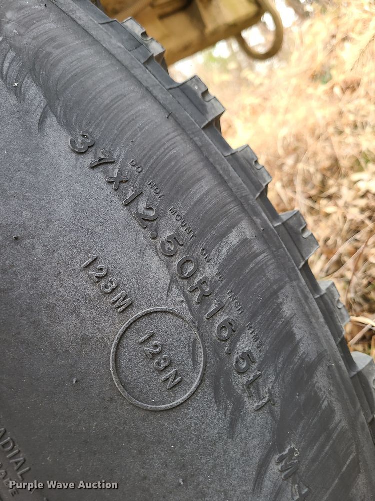 image for item JW9910 Am General  generator