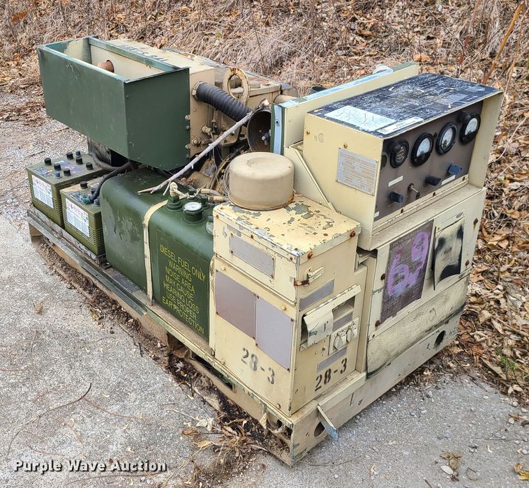 image for item JW9911 1982 Am General  generator