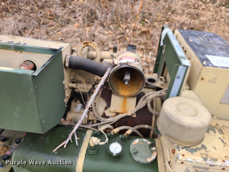 image for item JW9911 1982 Am General  generator