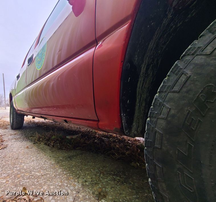 image for item JW9912 2006 Chevrolet Silverado 1500  Crew Cab pickup truck