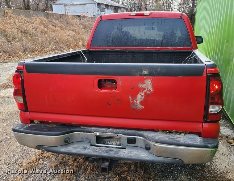 image for item JW9912 2006 Chevrolet Silverado 1500  Crew Cab pickup truck