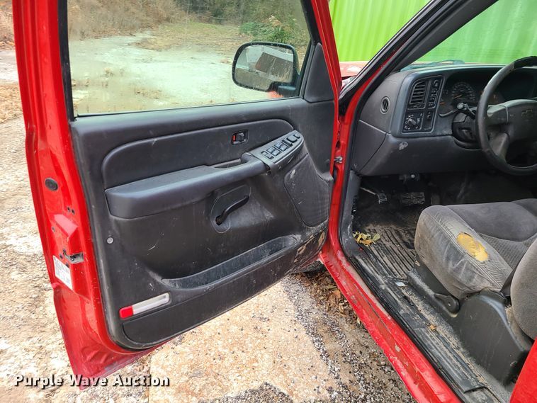 image for item JW9912 2006 Chevrolet Silverado 1500  Crew Cab pickup truck