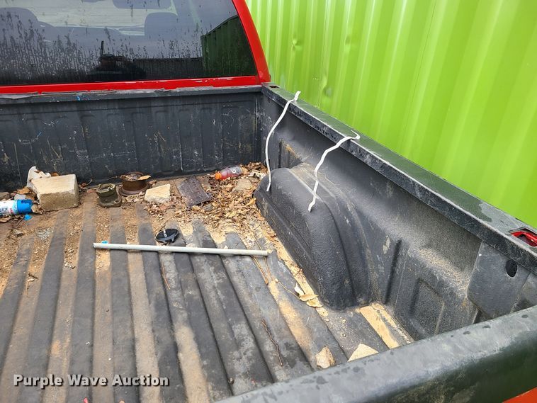 image for item JW9912 2006 Chevrolet Silverado 1500  Crew Cab pickup truck