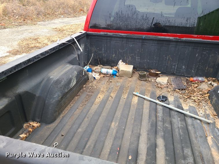 image for item JW9912 2006 Chevrolet Silverado 1500  Crew Cab pickup truck