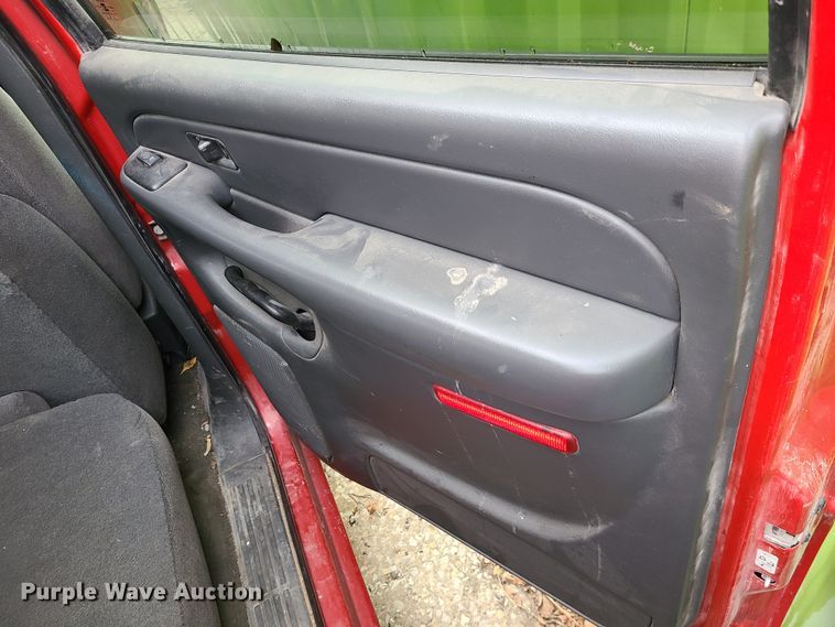 image for item JW9912 2006 Chevrolet Silverado 1500  Crew Cab pickup truck