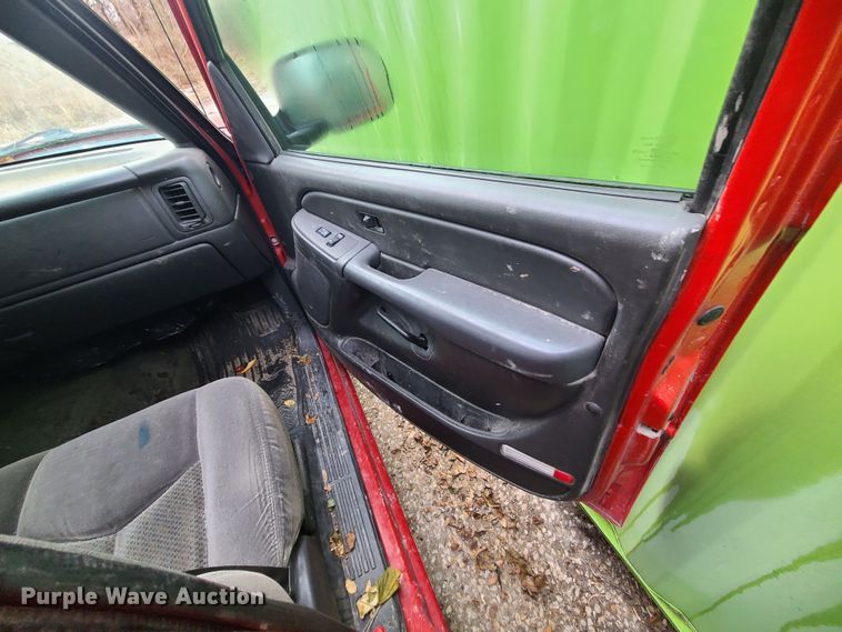 image for item JW9912 2006 Chevrolet Silverado 1500  Crew Cab pickup truck