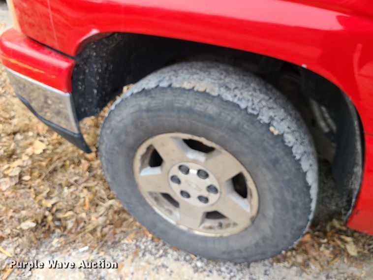 image for item JW9912 2006 Chevrolet Silverado 1500  Crew Cab pickup truck