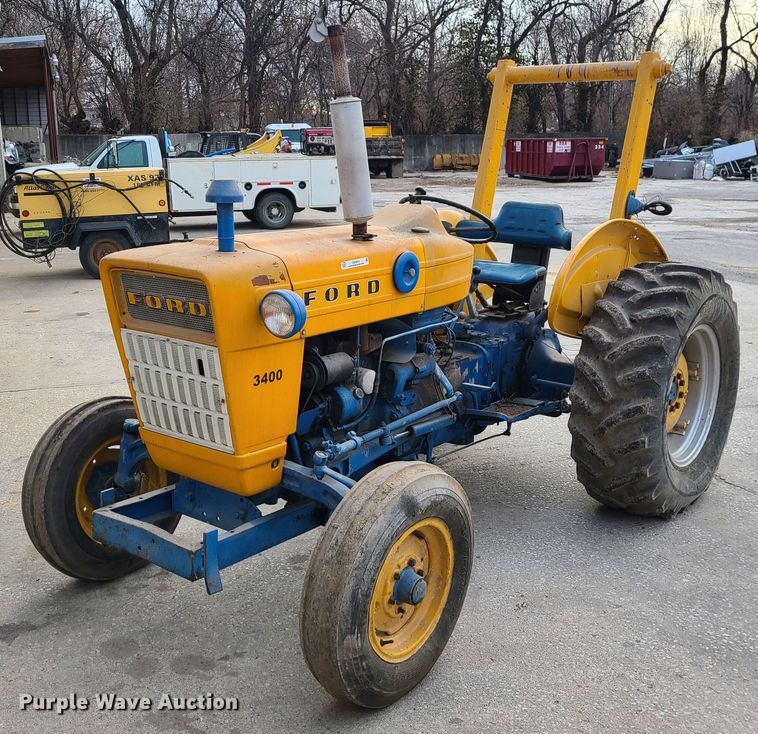 image for item JW9914 Ford 3400  tractor