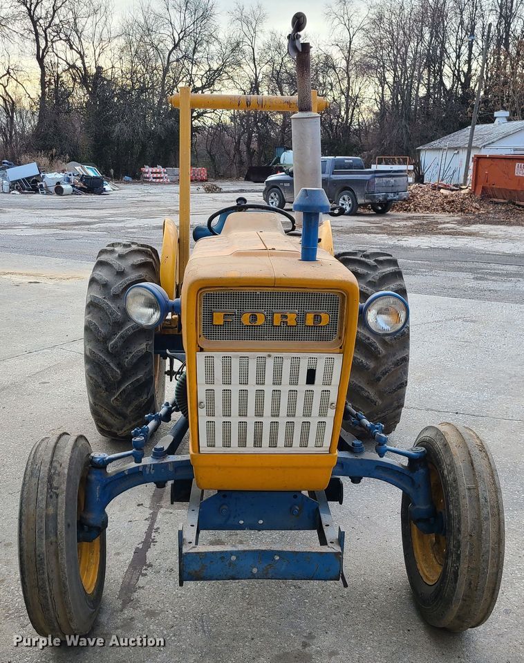 image for item JW9914 Ford 3400  tractor