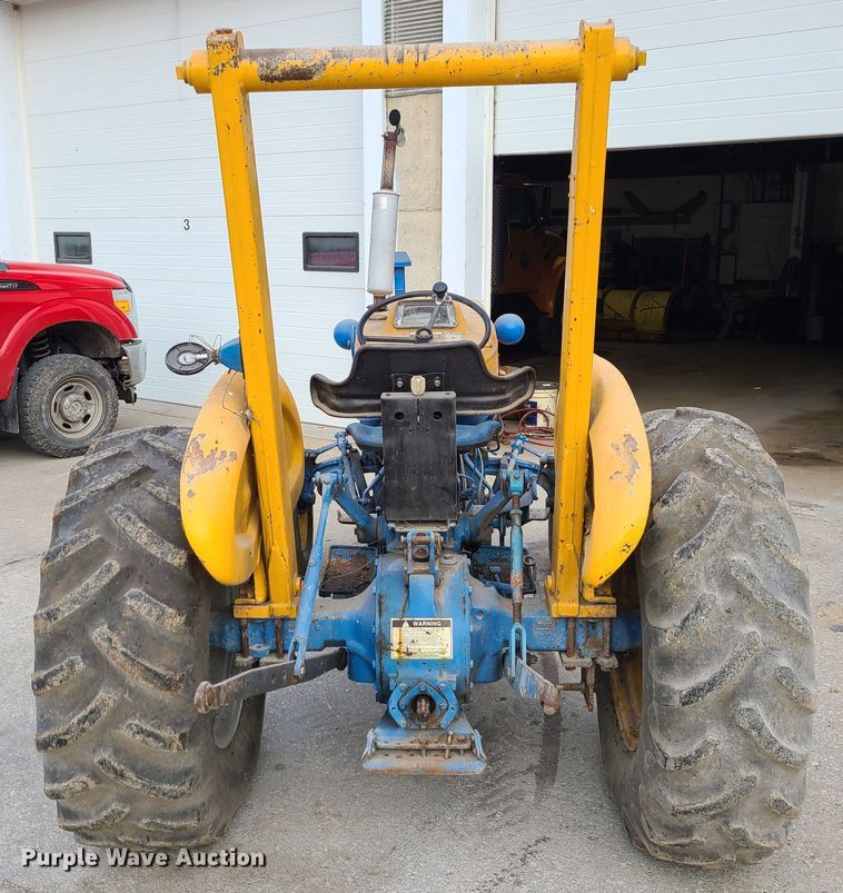 image for item JW9914 Ford 3400  tractor