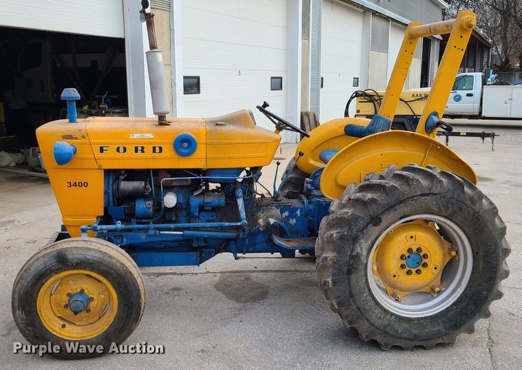 image for item JW9914 Ford 3400  tractor