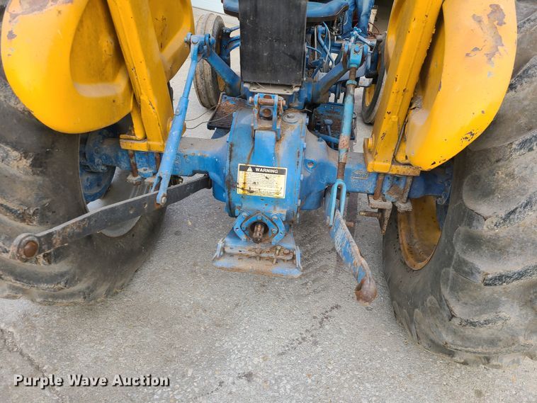 image for item JW9914 Ford 3400  tractor