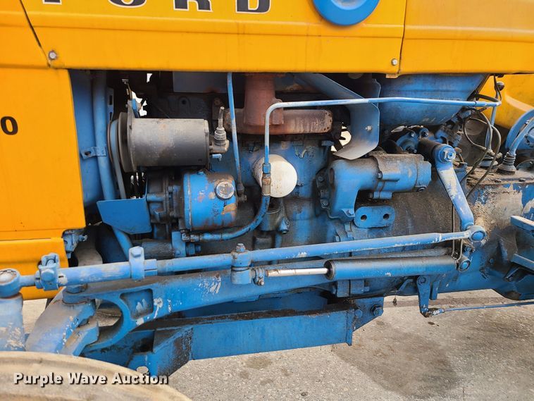 image for item JW9914 Ford 3400  tractor