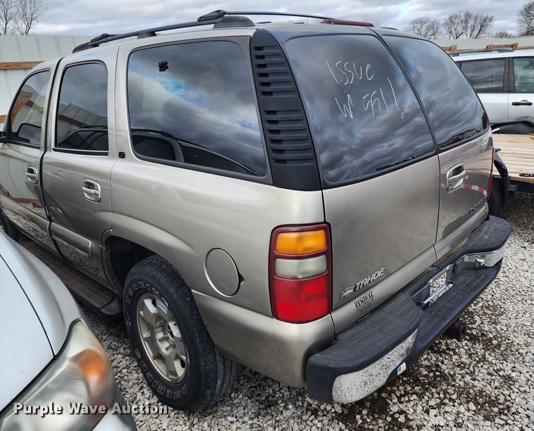 image for item JW9920 2000 Chevrolet Tahoe  SUV