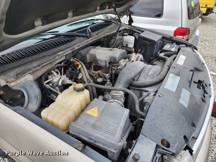 image for item JW9920 2000 Chevrolet Tahoe  SUV